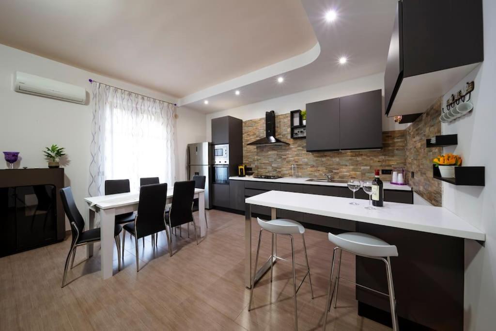 Gali Holidays Casa Vacanze Acquedolci Εξωτερικό φωτογραφία