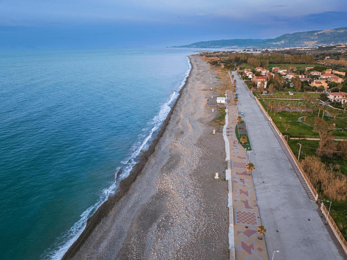 Gali Holidays Casa Vacanze Acquedolci Εξωτερικό φωτογραφία
